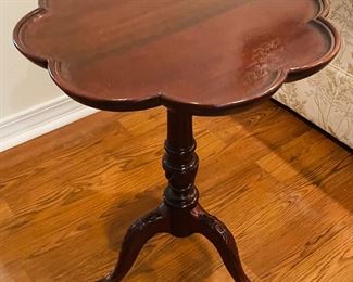 6_____$90 	
Small scallopped mahogany table 17x14	