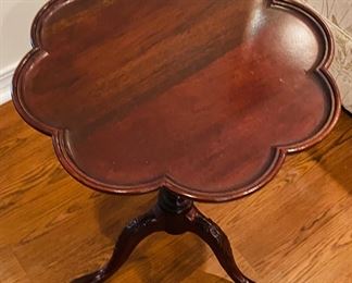 6_____$90 	
Small scallopped mahogany table 17x14	