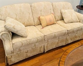 _____$295 	"
Lazyboy hideway sofa bed cream butterfly upholstery 80""x36T"