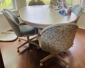 35_____$250 	"
Kitchen table 42""round + 1 leave 17"""		