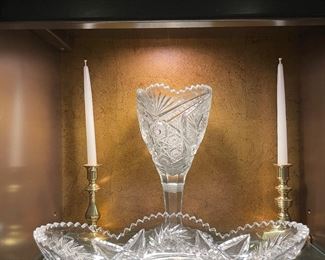 Lots of beautiful cut crystal 