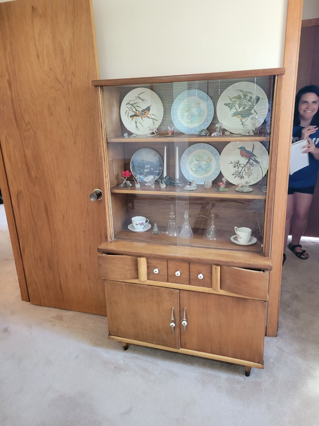 Pink Dot Estate Sales Crystal Lake Sale starts on 4/28/2023