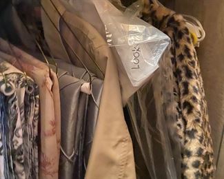 Ladies clothes small