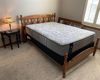 Full Size Bed w/ SEALY Posturepedic Mattress & Box Springs • VERY CLEAN 