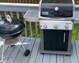 Weber Gas & Charcoal BBQ Grills / Grill 