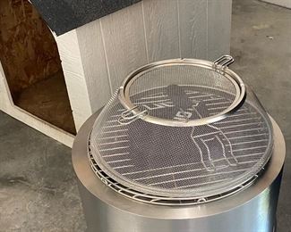 Solo Stove ; Never Used 