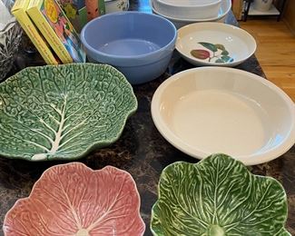 Henn Pottery • Pfaltzgraff Pie Plate & 9” Quiche 