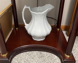 Large Johnson Brothers Royal Ironstone England 11”-12” Pitcher 