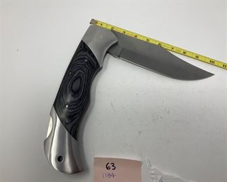 Huge ducks Unlimited display knife