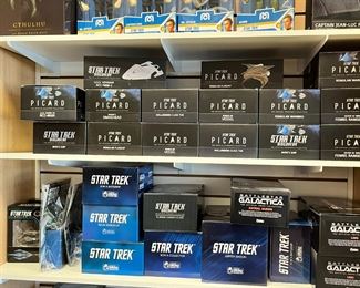 Star Trek action figures. Eaglemoss ships