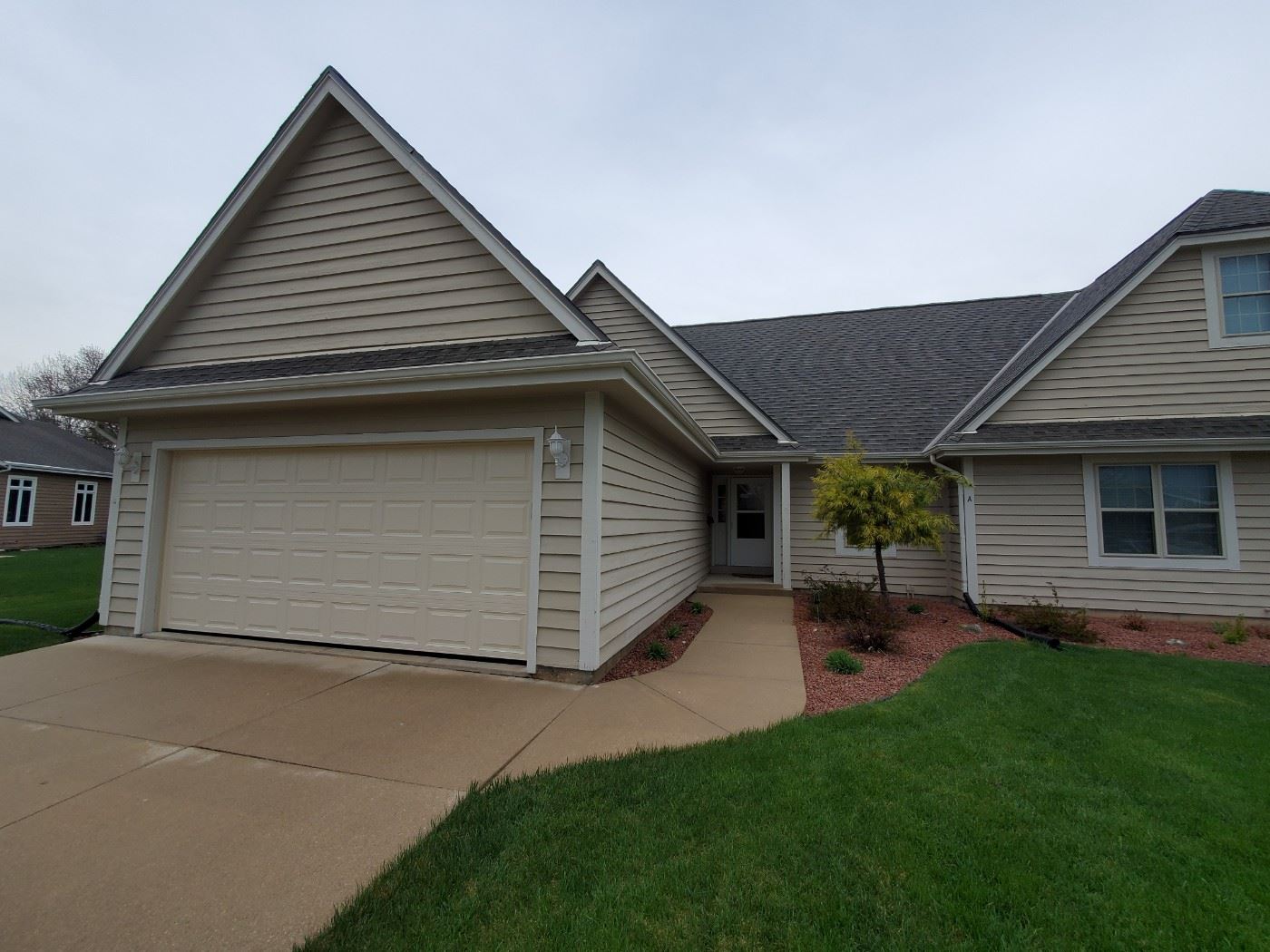 TOOLS TOOLS TOOLS Pewaukee Estate Sale... starts on 4/27/2023