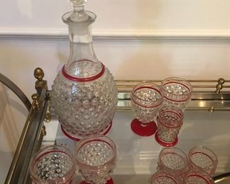 DECANTER WITH GLASSES