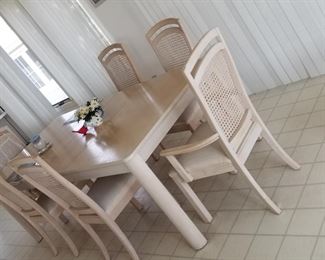 Dining table seats 6