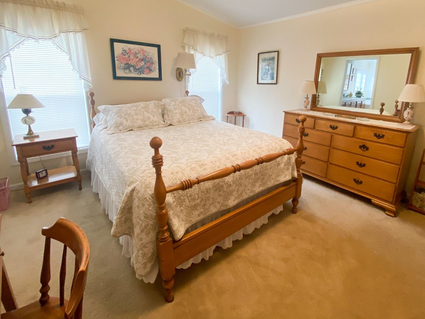  Ellen Harper Collection  Cannonball style maple bedframe, Queen/Full, 4-piece bedroom set includes a 9-drawer dresser with mirror, bedframe, night stand, highboy dresser not in this photo, see other photos.