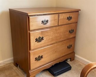 3 drawer maple dresser