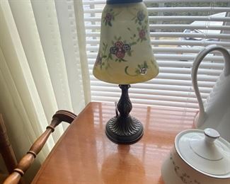 Dale Tiffany Mini Accent Table Lamp Rose Flowers Pink Purple Bronze, Dark Finish