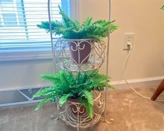 Plant stand