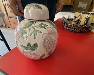 Asian vintage Ginger Jar - chinoiserie