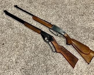 Daisy model 880 .177 bb/pellet rifle, and classic Daisy Red Ryder model 1938b bb rifle