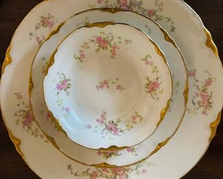 Stunning Warwick
   “June Bride”