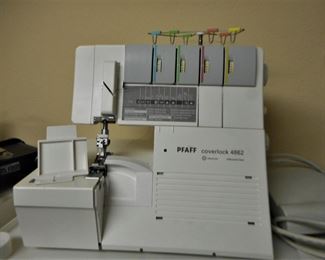 Pfaff Coverlock 4862 Serger