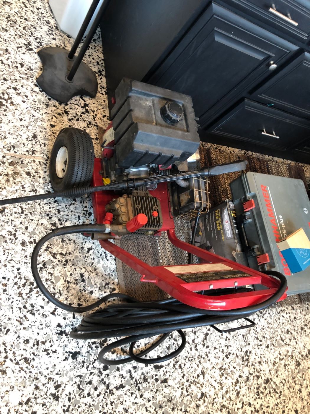 Woodrow estate sales in La Habra, CA starts on 4/28/2023