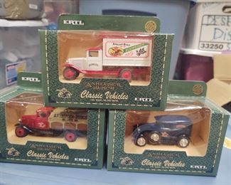 Lots Of Collectible Cars & Vehicles