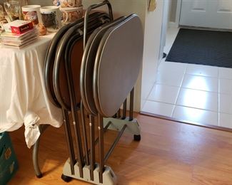 TV trays 