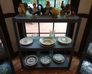 Decorative plates and roosters