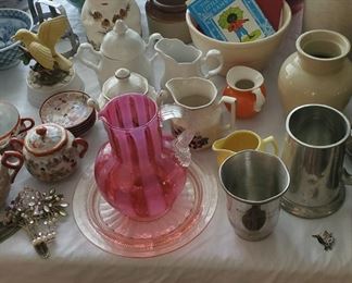 Fenton(?), porcelain, clay, pottery, etc
