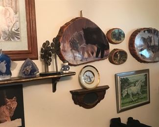 Wolf wall decor, statues, lights and more!