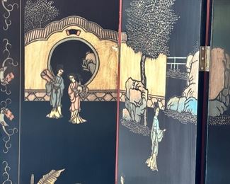 Close up of folding screen