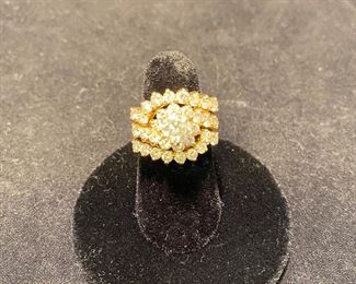 14 kt and Diamond Ring