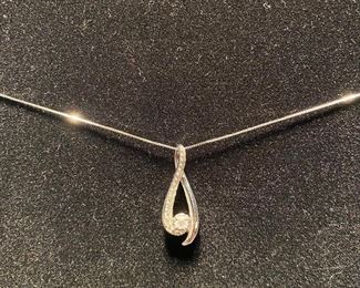 14 kt gold and diamond