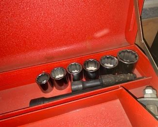 Tools, Sockets