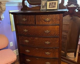 oak highy boy w. beveled mirror