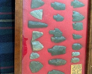 Damaged arrow head collection