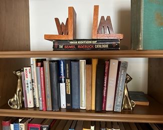 Several sets of vintage bookends and antique & vintage books