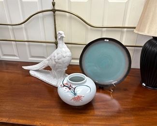 Korean pottery vase, large pottery peasant