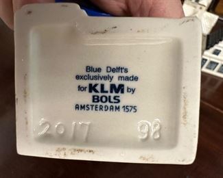 Blue Delfts mark on houses