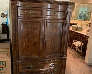 #3	Drexel Batcheler Chest 4 drawers and 2 doors and cubbies 42x18x62	 $200.00 			
