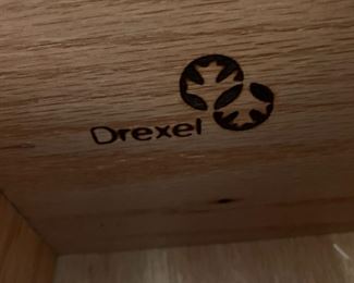 #4	Drexel bed side table with table 26x17x24	 $65.00 			
#5	Drexel bed side table with table 26x17x24	 $65.00 			

