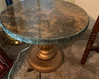 #24	gold painted round pedestal table 20x15	 $30.00 			
