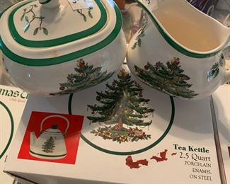 #65	Spode tea kettle and sugar /creamer 	 $20.00 			
