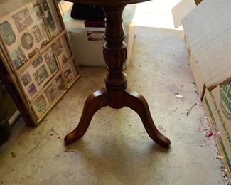 #144	round pedestal table with glass insert top 17x27	 $30.00 			
