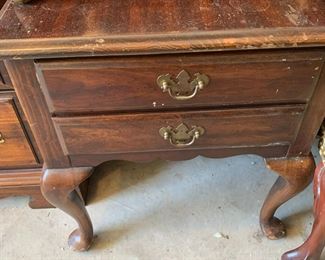 #162	end table 2 drawer with queen Anne legs as is finish pair (2) 	 $50.00 			
