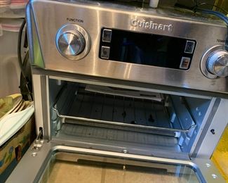 #168	16x15x14 Cuisinart toaster oven 	 $25.00 			
