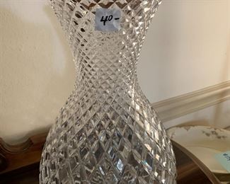 #175	12 inch tall  Dimond design vase 	 $40.00 			
