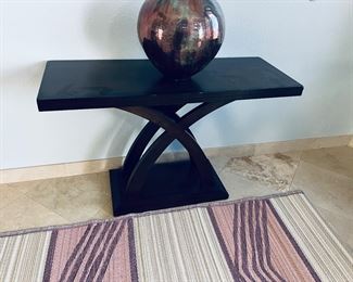 Entry table $100