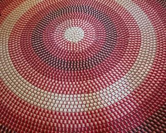 Beautiful Braid Rug = approx. 5' diameter